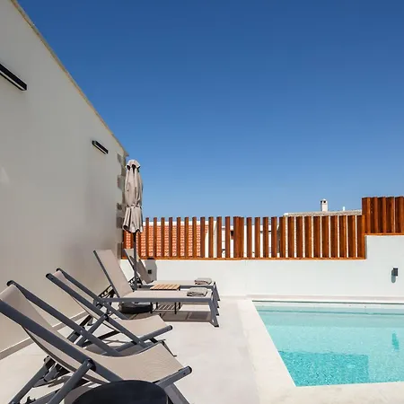 Marvelous New Luxury With Heated Pool! Astérion