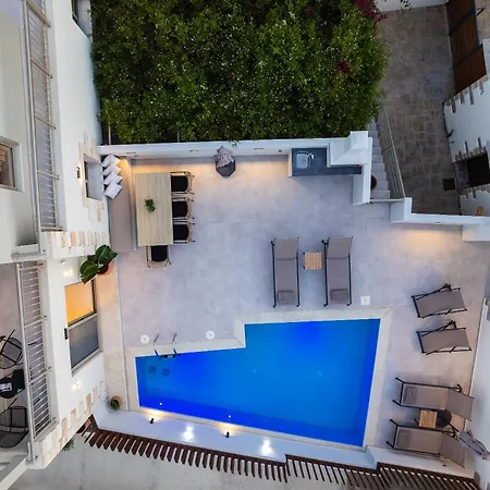 Marvelous New Luxury With Heated Pool! * Asterion