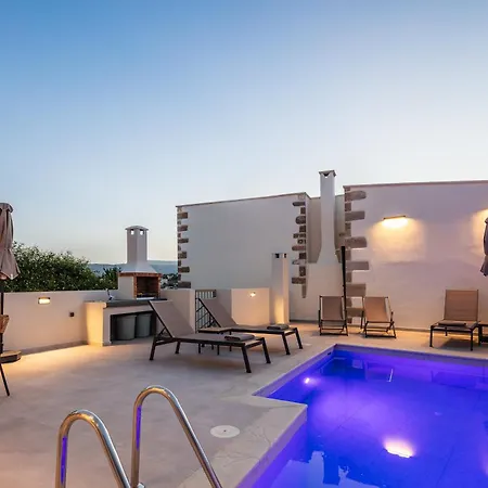 Marvelous New Luxury With Heated Pool! Villa