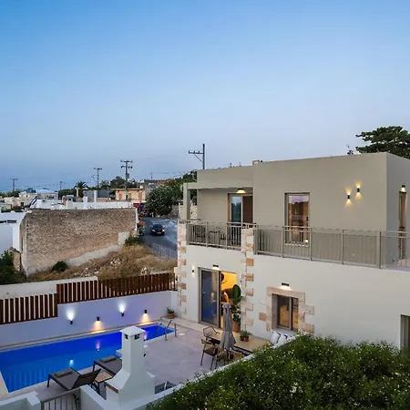 Marvelous New Luxury With Heated Pool! Villa